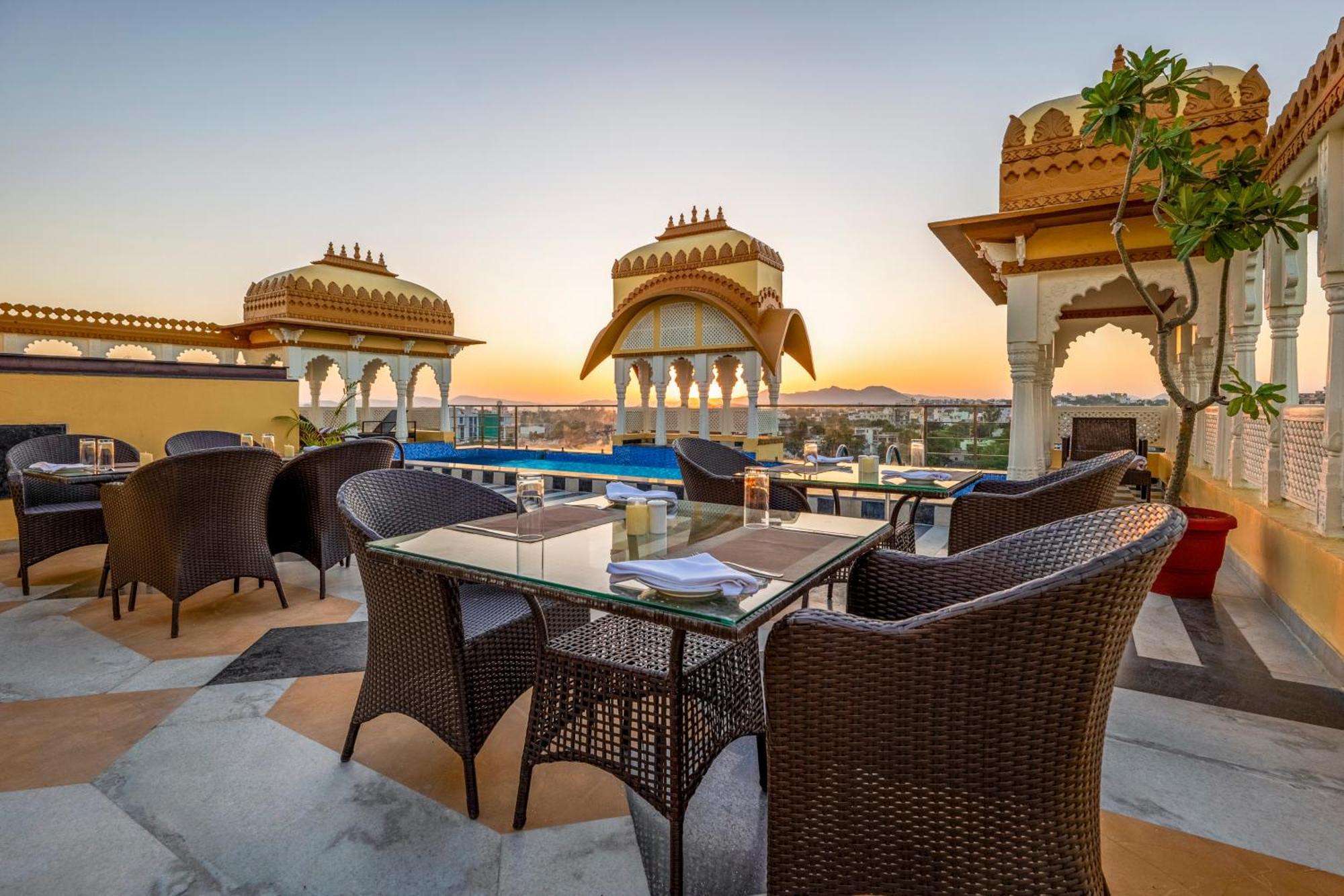 Hotel Bhopal Palace Udaipur Exterior foto