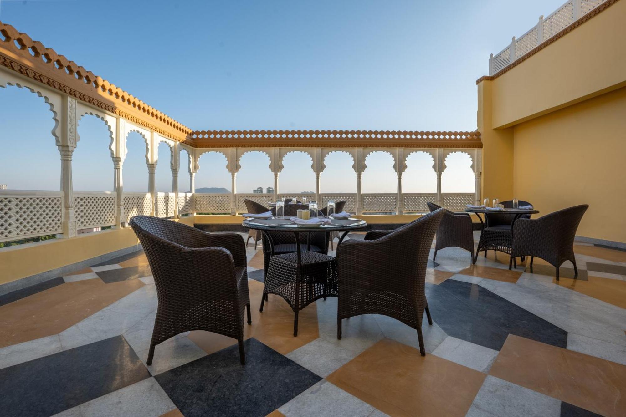 Hotel Bhopal Palace Udaipur Exterior foto
