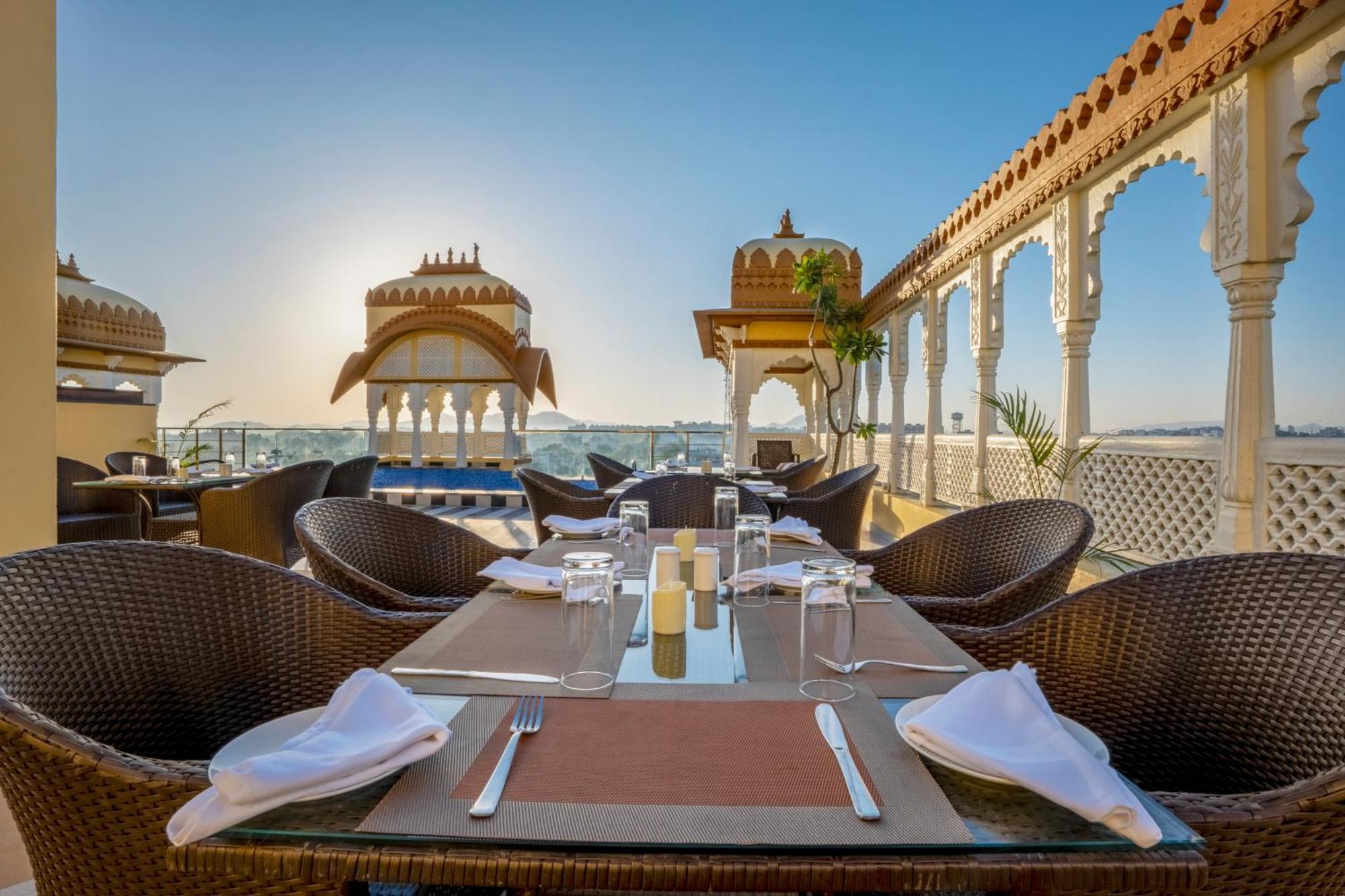 Hotel Bhopal Palace Udaipur Exterior foto